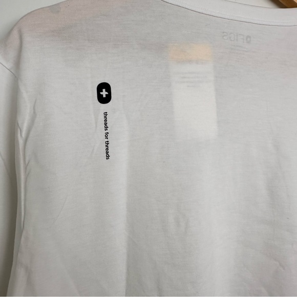 Figs White Long Sleeve Underscrub T- Shirt SZ Medium Super Soft Nurse NWT - Picture 6 of 10